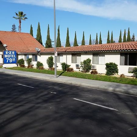 Ez 8 Motel San Jose I Exteriör bild