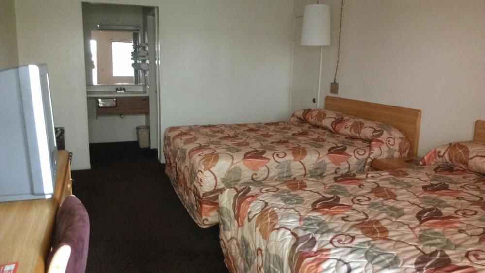 Ez 8 Motel San Jose I Exteriör bild